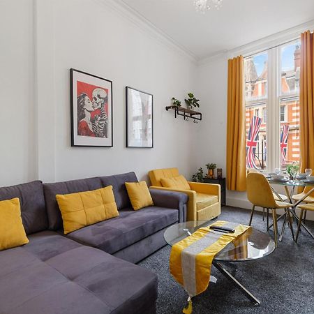Oxford Street Chic Retreat - Unparalleled Elegance And Urban Comfort! Gc1 London Eksteriør bilde